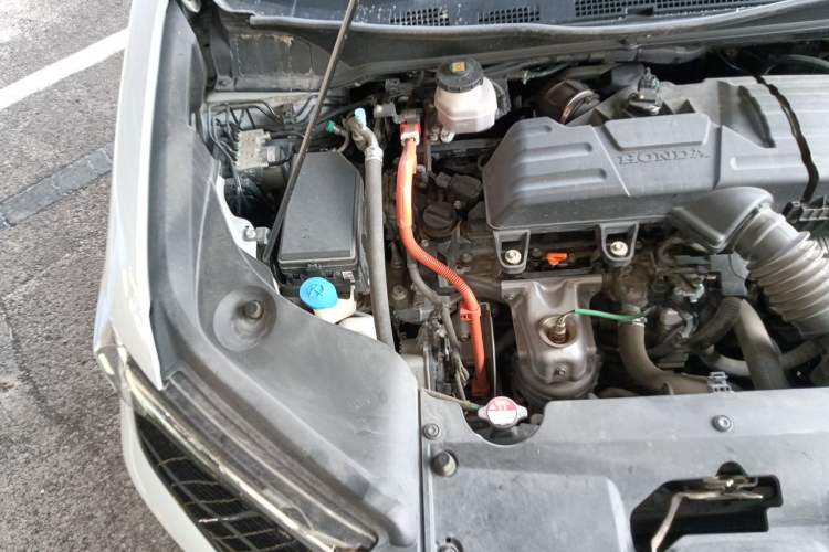 Used Honda Elysion 2024 2.0L eHEV Luxury Edition Engine Bay Right
