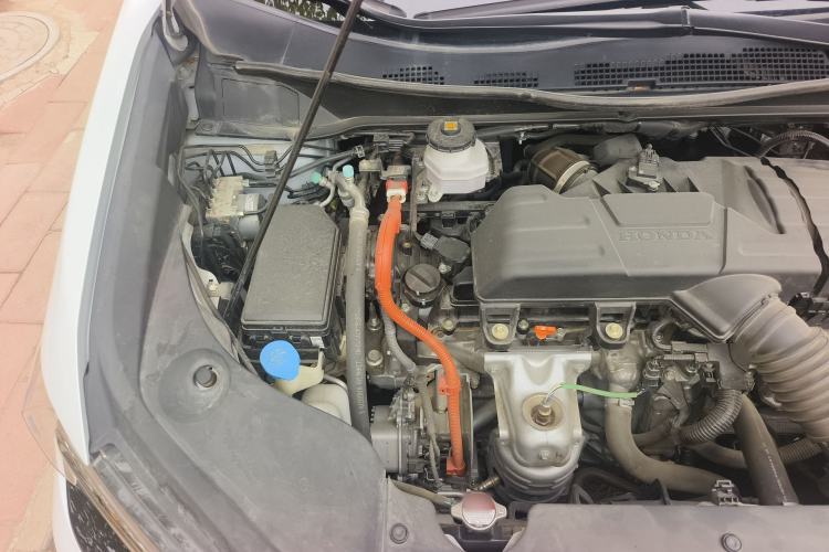Used Honda Elysion 2024 2.0L eHEV Luxury Edition Engine Bay Right