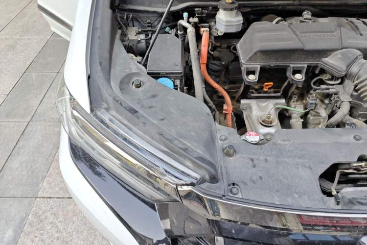 Used Honda Elysion 2024 2.0L eHEV Luxury Edition Engine Bay Right