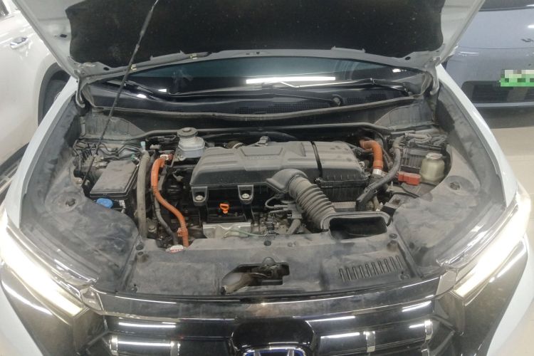 Used Honda Elysion 2024 2.0L eHEV Luxury Edition Engine Bay