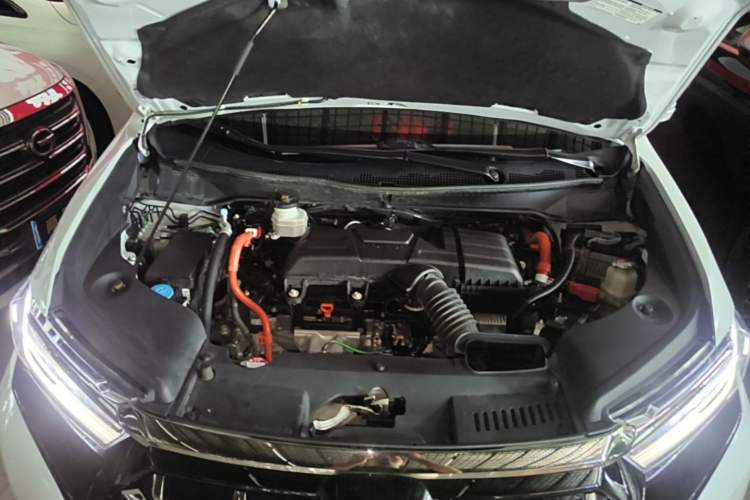 Used Honda Elysion 2024 2.0L eHEV Luxury Edition Engine Bay