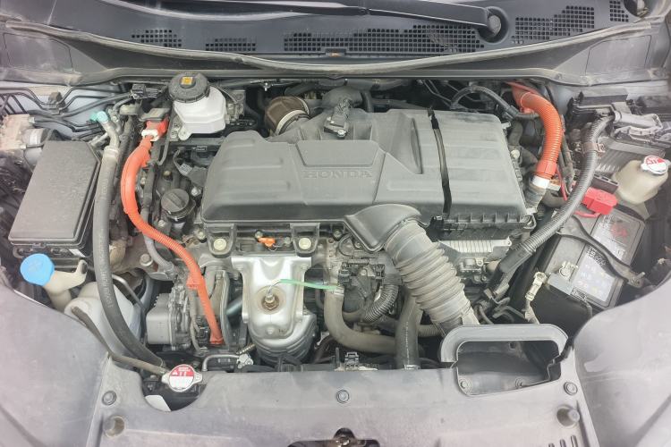 Used Honda Elysion 2024 2.0L eHEV Luxury Edition Engine Bay