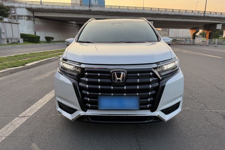 Used Honda Elysion 2024 2.0L eHEV Luxury Edition Exterior 1