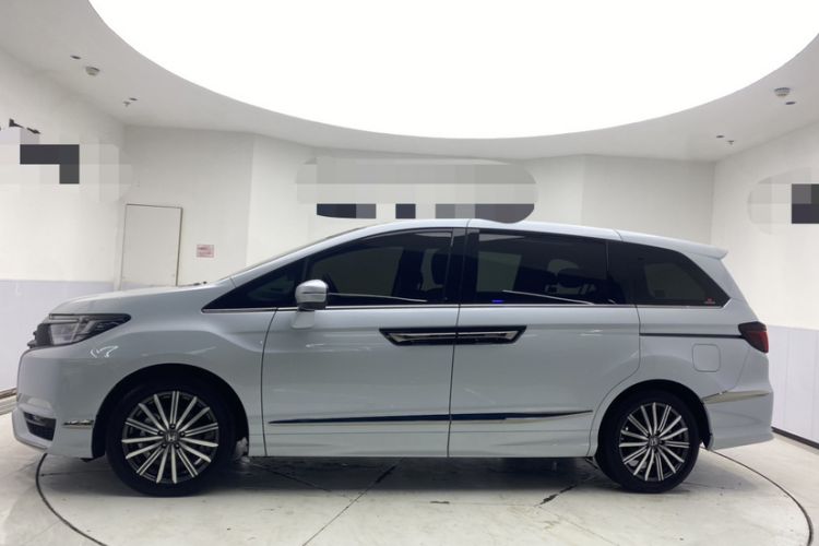 Used Honda Elysion 2024 2.0L eHEV Classic Edition Exterior 1