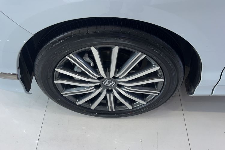 Used Honda Elysion 2024 2.0L eHEV Luxury Edition Exterior 1