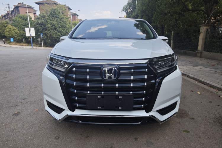 Used Honda Elysion 2024 2.0L eHEV Luxury Edition Exterior 1