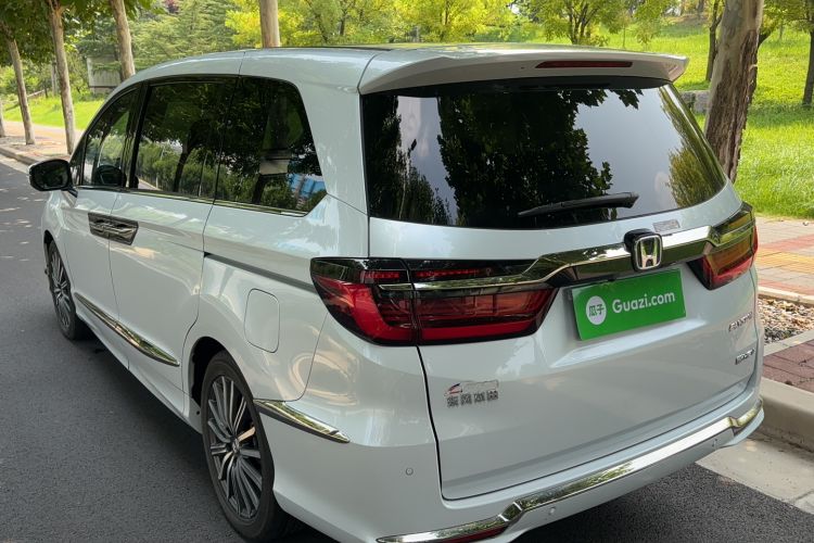 Used Honda Elysion 2024 2.0L eHEV Comfort Edition Exterior 1