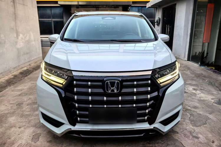 Used Honda Elysion 2024 2.0L eHEV Luxury Edition Exterior 1