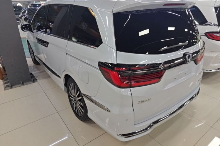 Used Honda Elysion 2024 2.0L eHEV Luxury Edition Exterior 2
