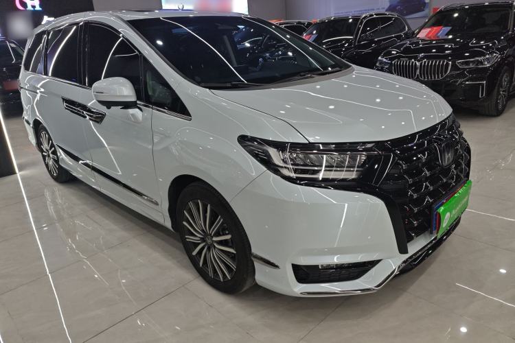 Used Honda Elysion 2024 2.0L eHEV Luxury Edition Exterior 2
