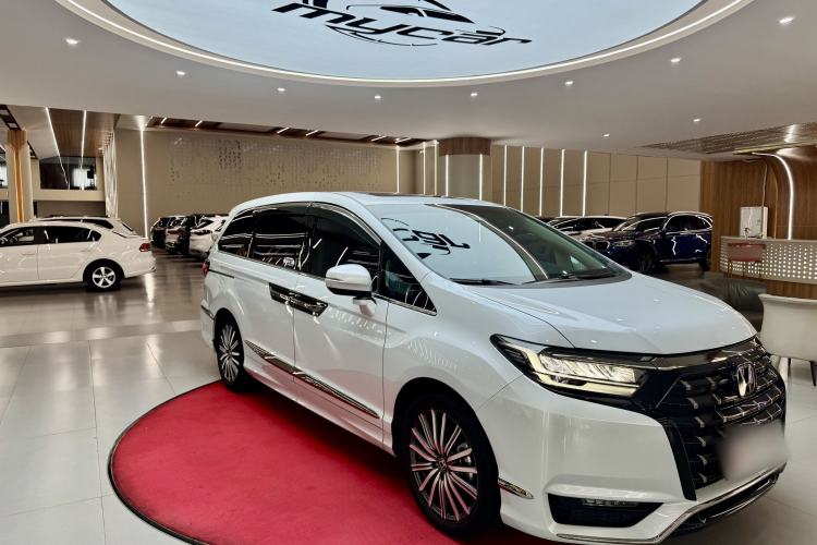 Used Honda Elysion 2024 2.0L eHEV Luxury Edition Exterior 2