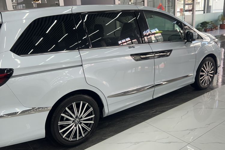 Used Honda Elysion 2024 2.0L eHEV Luxury Edition Exterior 2