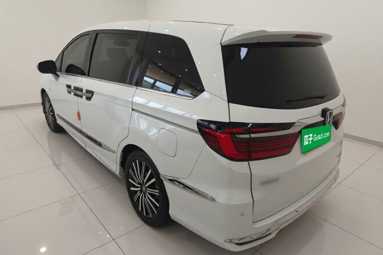 Used Honda Elysion 2024 2.0L eHEV Luxury Edition Exterior 2