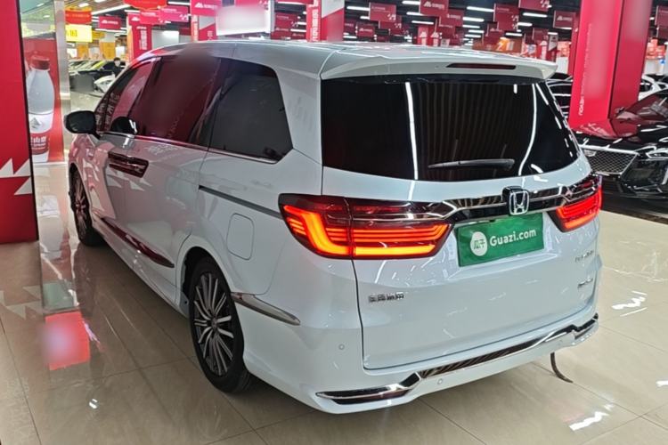 Used Honda Elysion 2024 2.0L eHEV Luxury Edition Exterior 2