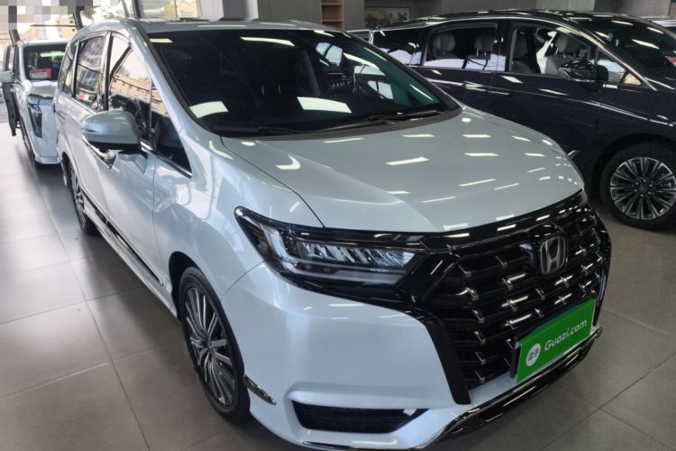 Used Honda Elysion 2024 2.0L eHEV Luxury Edition Exterior 2