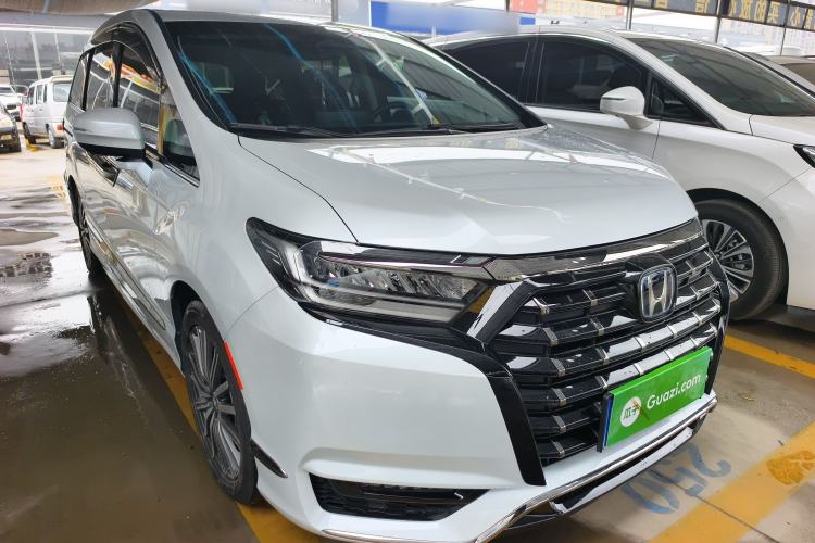 Used Honda Elysion 2024 2.0L eHEV Luxury Edition Exterior 3