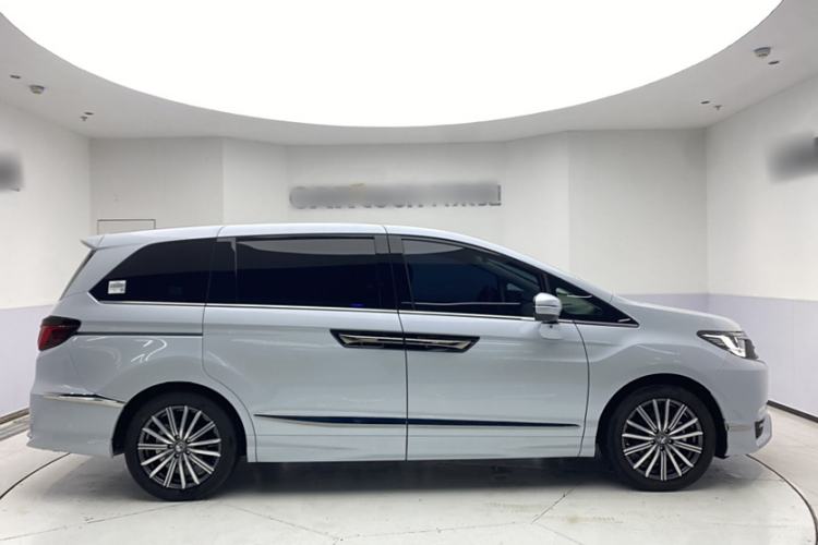 Used Honda Elysion 2024 2.0L eHEV Luxury Edition Exterior 3