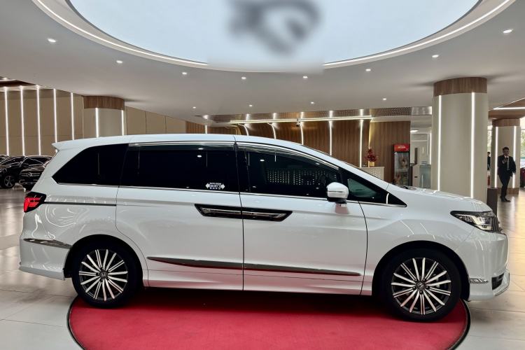 Used Honda Elysion 2024 2.0L eHEV Luxury Edition Exterior 3