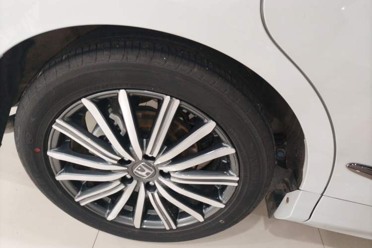 Used Honda Elysion 2024 2.0L eHEV Luxury Edition Exterior 3