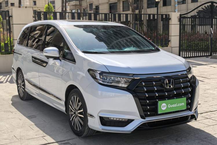 Used Honda Elysion 2024 2.0L eHEV Luxury Edition Exterior 4