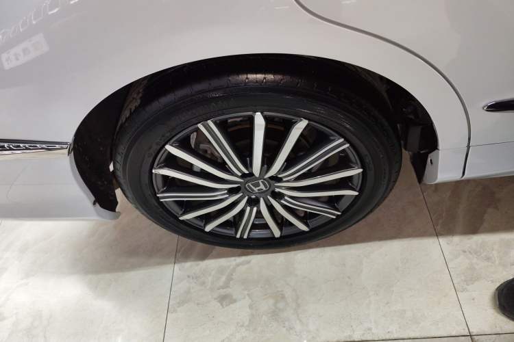 Used Honda Elysion 2024 2.0L eHEV Luxury Edition Exterior 4