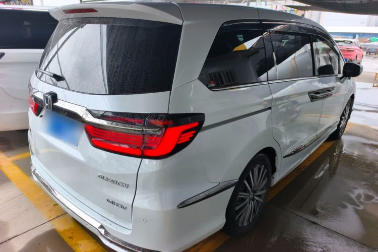 Used Honda Elysion 2024 2.0L eHEV Luxury Edition Exterior 4