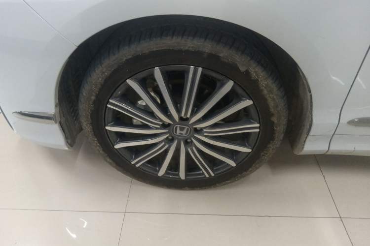 Used Honda Elysion 2024 2.0L eHEV Luxury Edition Exterior 4