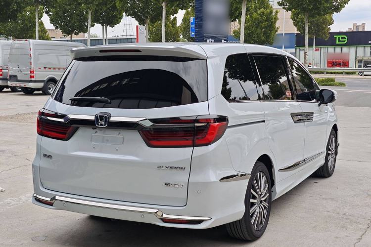 Used Honda Elysion 2024 2.0L eHEV Ultimate Edition Exterior 4