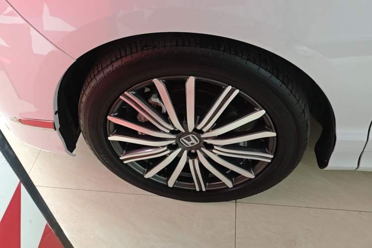 Used Honda Elysion 2024 2.0L eHEV Luxury Edition Exterior 4