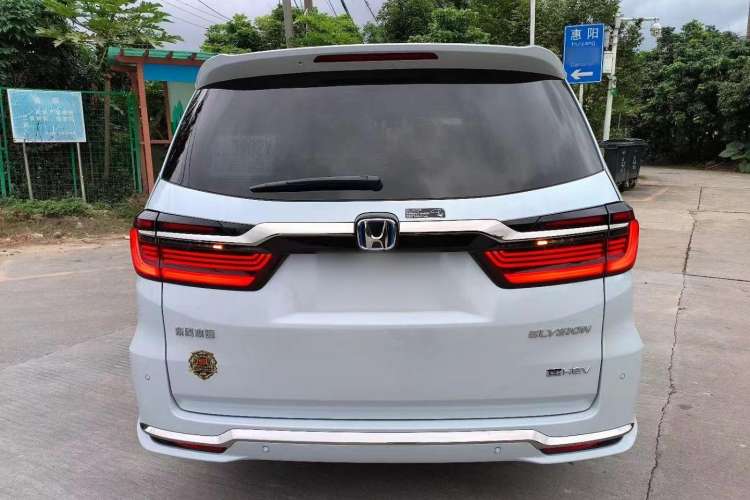 Used Honda Elysion 2024 2.0L eHEV Luxury Edition Exterior 4