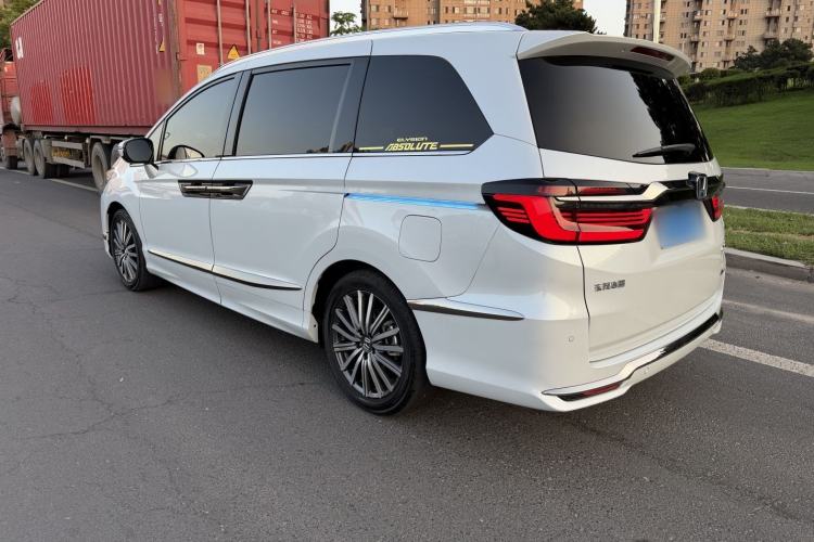 Used Honda Elysion 2024 2.0L eHEV Luxury Edition Exterior 5