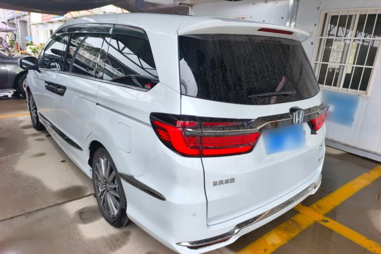 Used Honda Elysion 2024 2.0L eHEV Luxury Edition Exterior 5