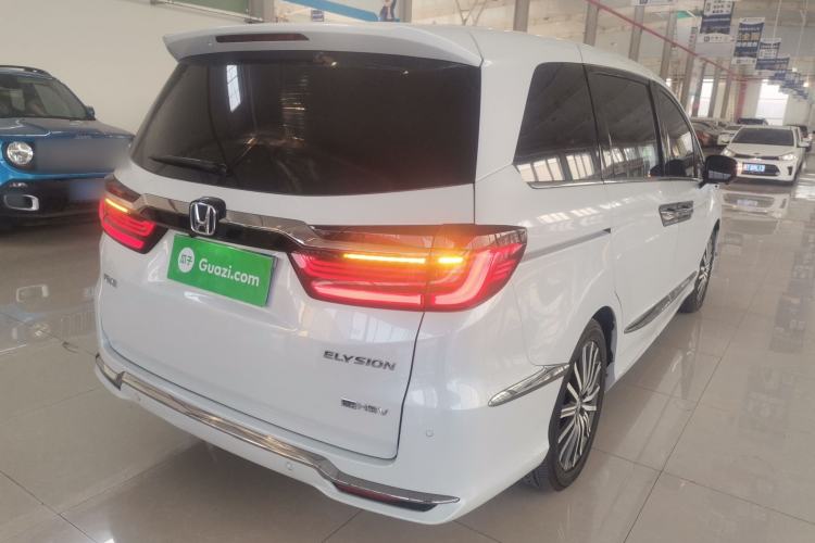 Used Honda Elysion 2024 2.0L eHEV Luxury Edition Exterior 5