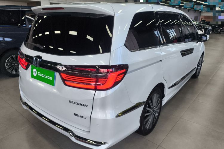 Used Honda Elysion 2024 2.0L eHEV Luxury Edition Exterior 5