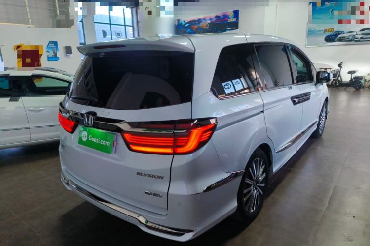 Used Honda Elysion 2024 2.0L eHEV Luxury Edition Exterior 5