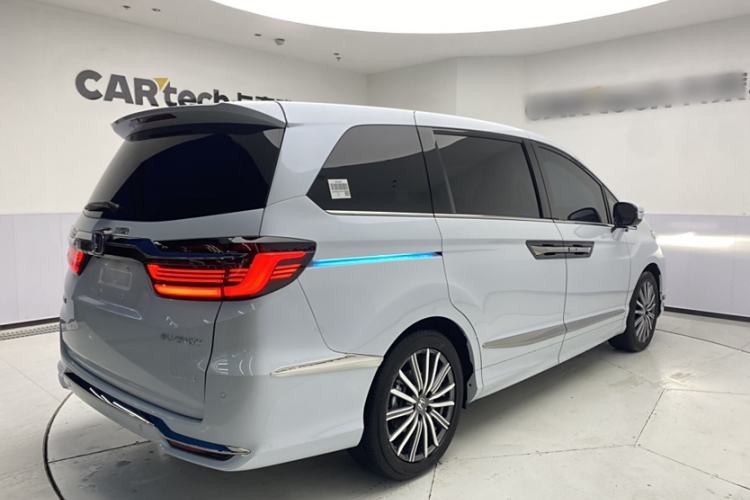 Used Honda Elysion 2024 2.0L eHEV Luxury Edition Exterior 6