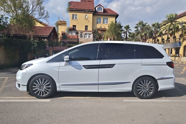 Used Honda Elysion 2024 2.0L eHEV Luxury Edition Exterior 6