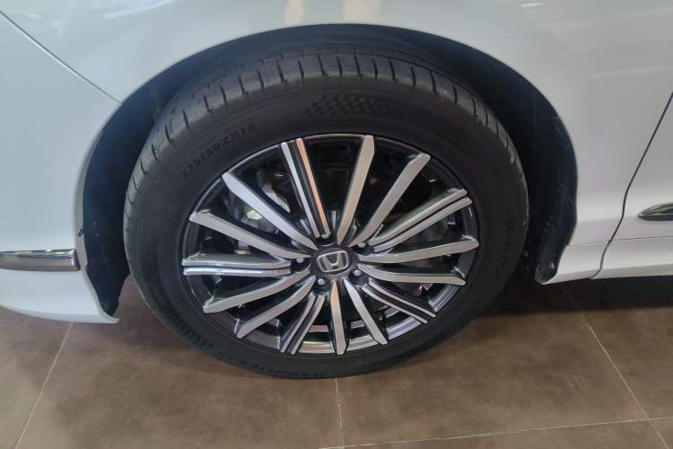 Used Honda Elysion 2024 2.0L eHEV Luxury Edition Exterior 7