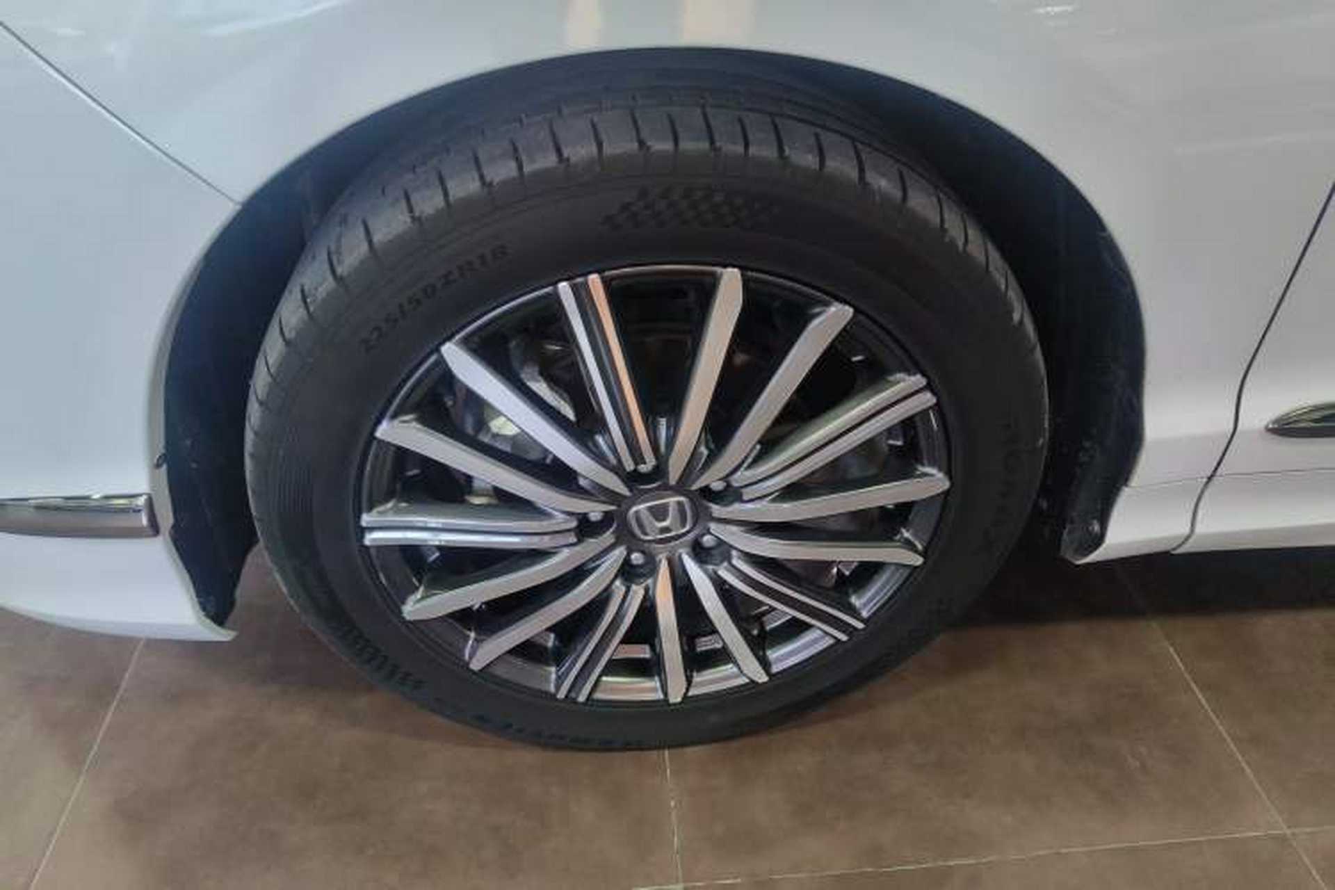 Used Honda Elysion 2024 2.0L eHEV Luxury Edition Exterior 7