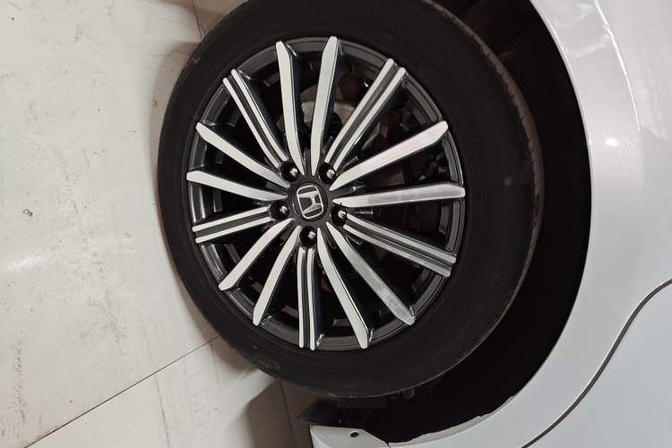 Used Honda Elysion 2024 2.0L eHEV Luxury Edition Exterior 8