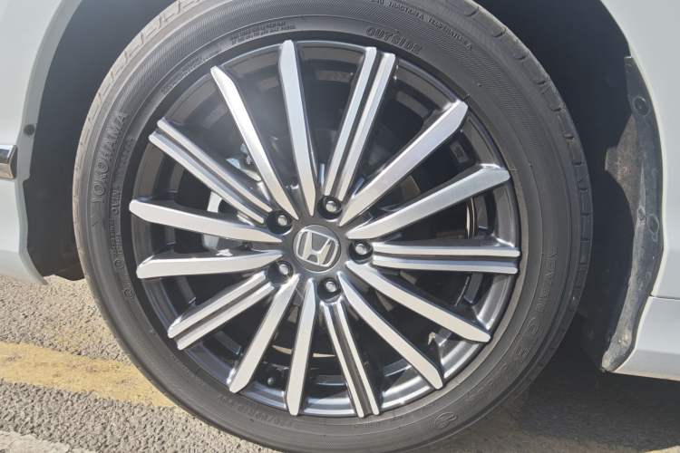 Used Honda Elysion 2024 2.0L eHEV Luxury Edition Exterior 8