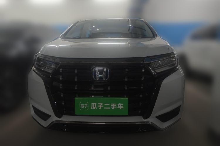 Used Honda Elysion 2024 2.0L eHEV Luxury Edition Front