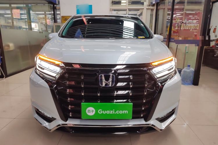 Used Honda Elysion 2024 2.0L eHEV Luxury Edition Front