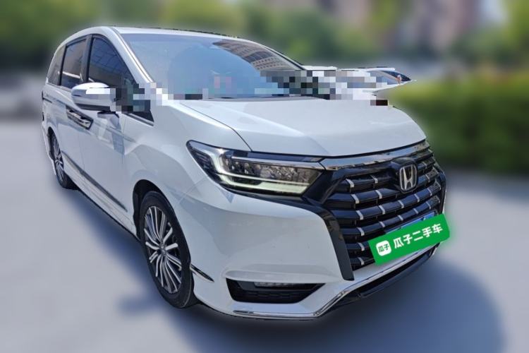 Used Honda Elysion 2024 2.0L eHEV Luxury Edition Front Right 45 Deg