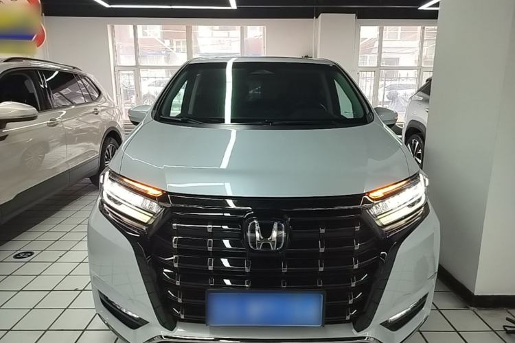 Used Honda Elysion 2024 2.0L eHEV Luxury Edition Front