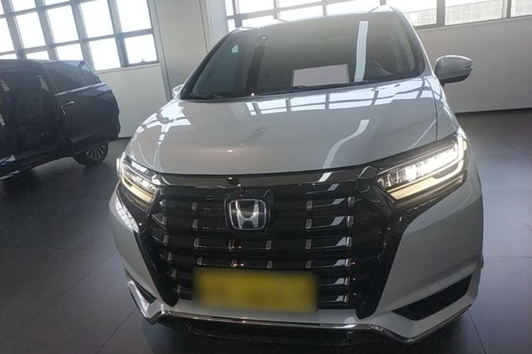 Used Honda Elysion 2024 2.0L eHEV Luxury Edition Front