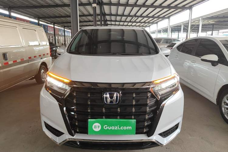 Used Honda Elysion 2024 2.0L eHEV Luxury Edition Front