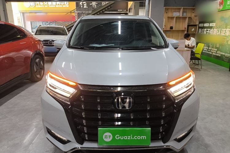 Used Honda Elysion 2024 2.0L eHEV Comfort Edition Front
