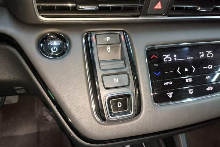 Used Honda Elysion 2024 2.0L eHEV Comfort Edition Gear Lever