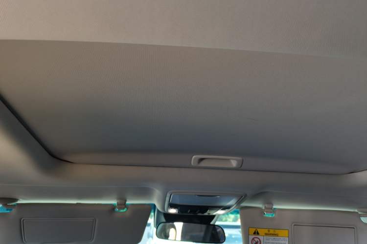 Used Honda Elysion 2024 2.0L eHEV Luxury Edition Headliner